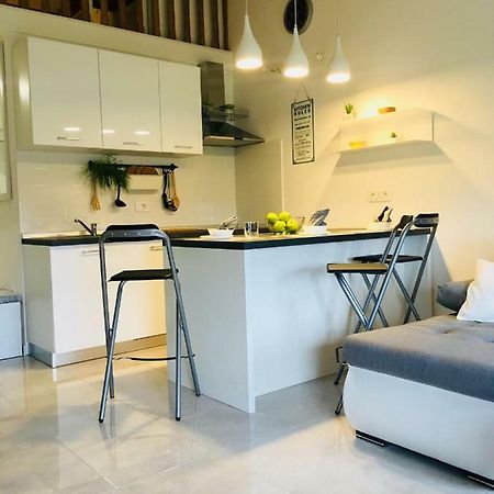 Apartman Govic Umago Esterno foto