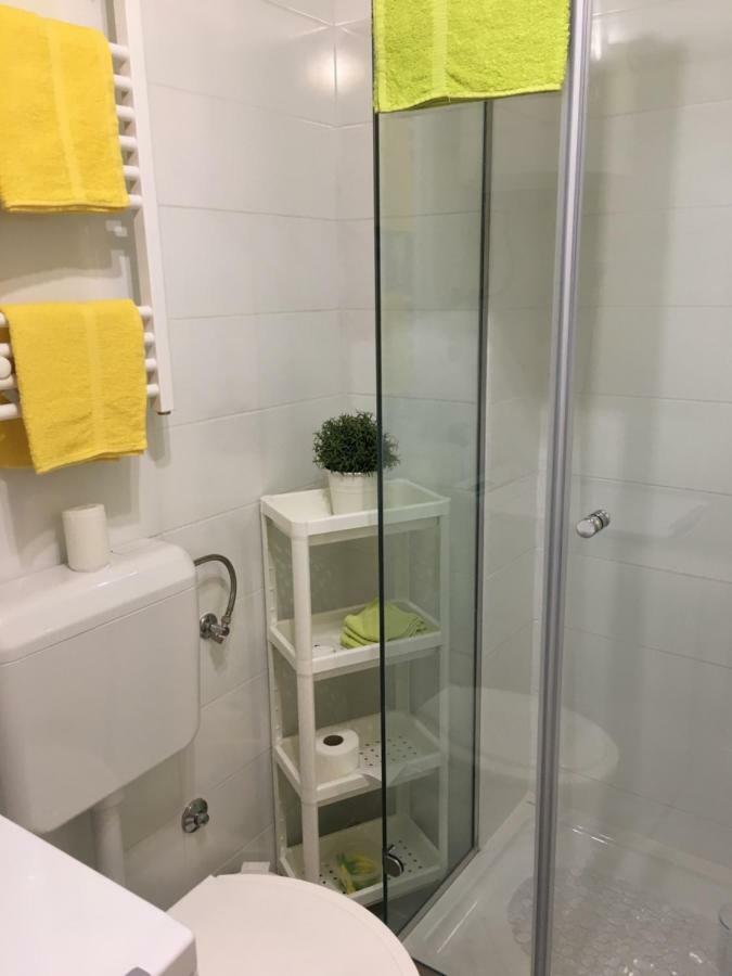 Apartman Govic Umago Esterno foto