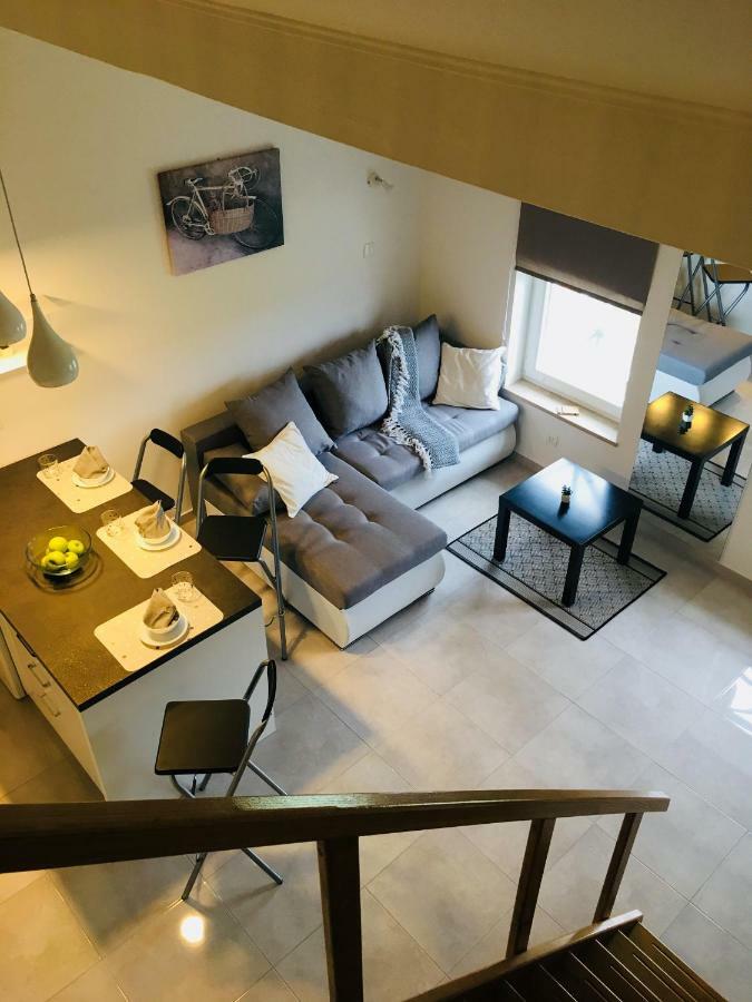 Apartman Govic Umago Esterno foto