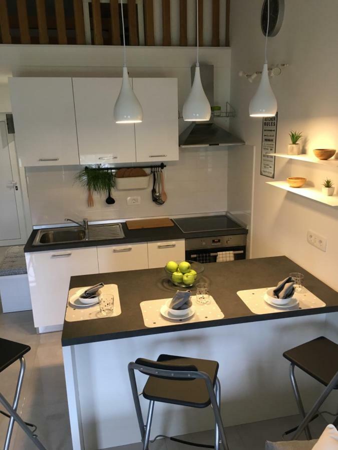 Apartman Govic Umago Esterno foto