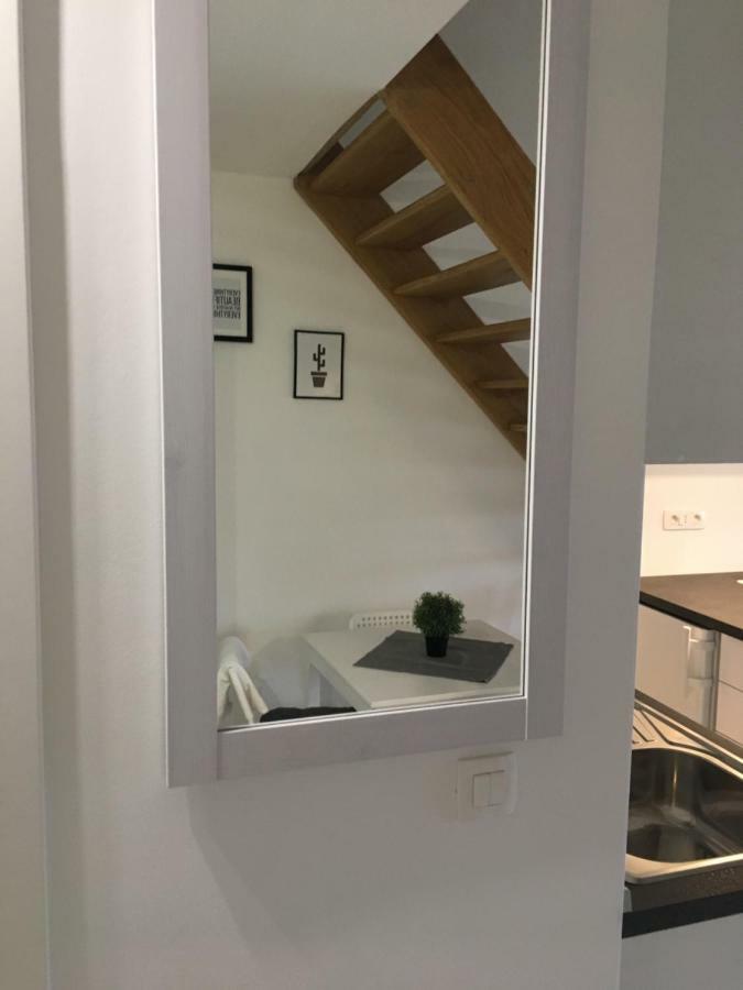 Apartman Govic Umago Esterno foto